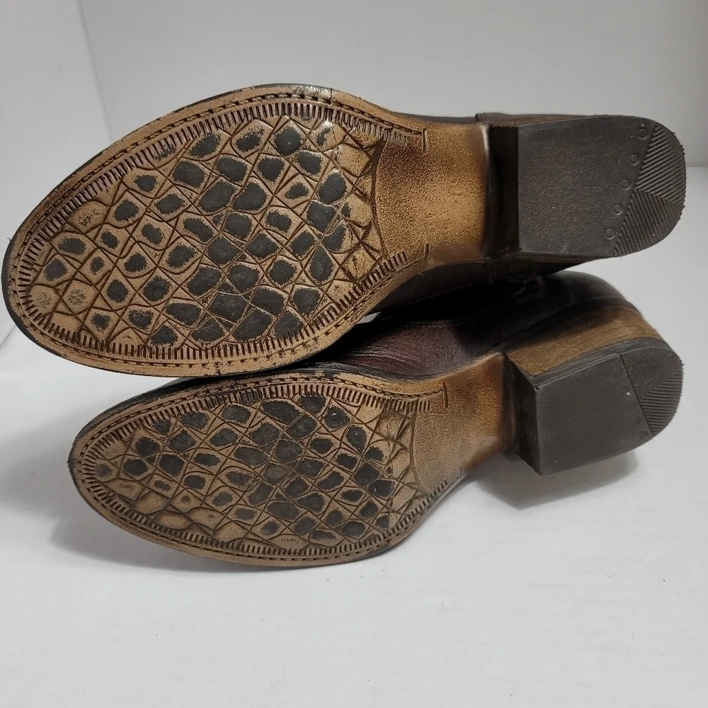 Sbicca jeronimo booties